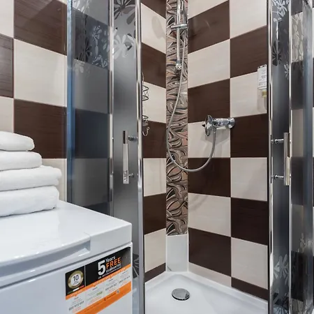 Urban Chic - Comfortable 2-bedroom In Center, Marszalkowska Varsavia